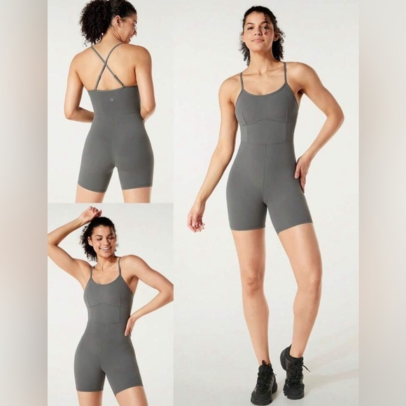 **SOLD** Active Romper - Picture 1 of 3